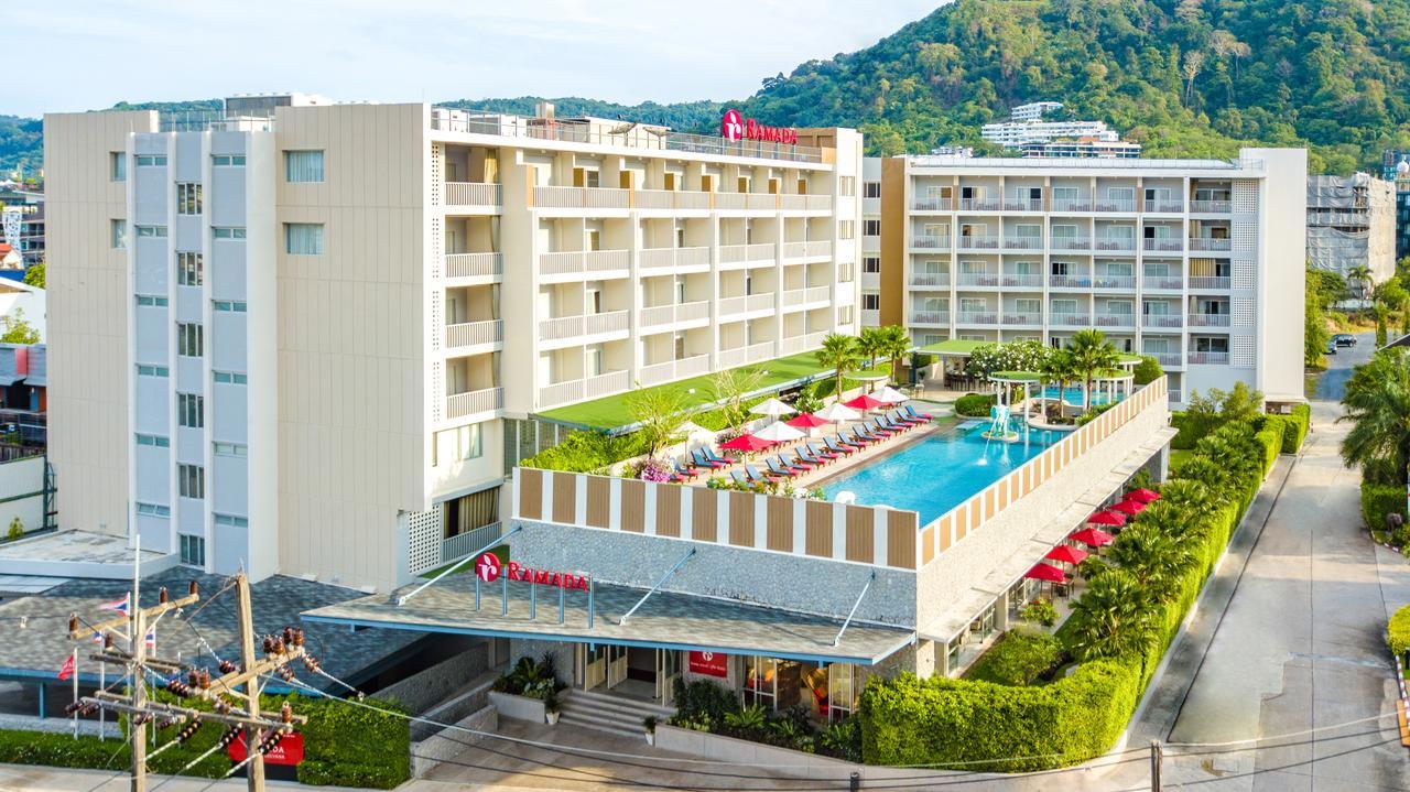 Ramada By Wyndham Phuket Deevana Patong Exterior foto