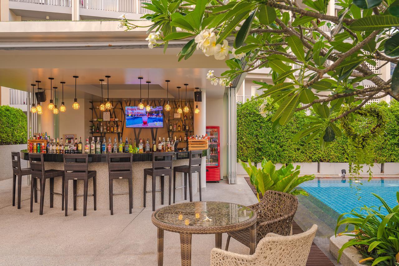 Ramada By Wyndham Phuket Deevana Patong Exterior foto